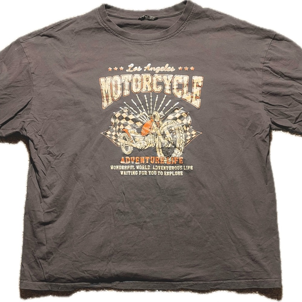 Brown Vintage body graphic tee